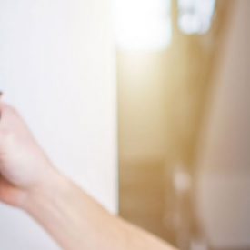 لا تصنعها بنفسك! اعرف متى يجب أن تتصل بالمحترفين